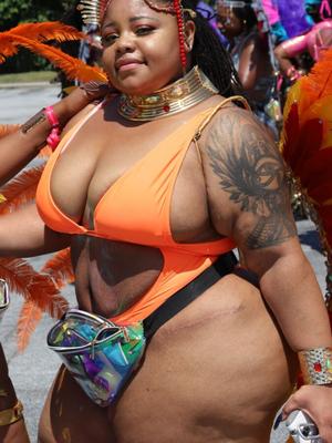 Ebony BBW Beauties 135 (Black Women on Caribana)