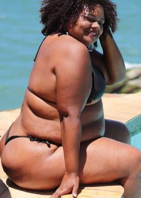 BBW BRAZILIAN BIKINI BABE