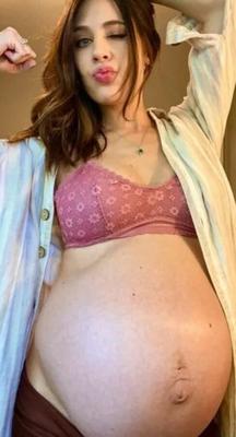 Sexy, Swollen Pregnant Bellies