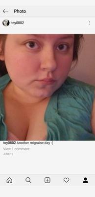 Chubby young whore exposes herself bbw ssbbw