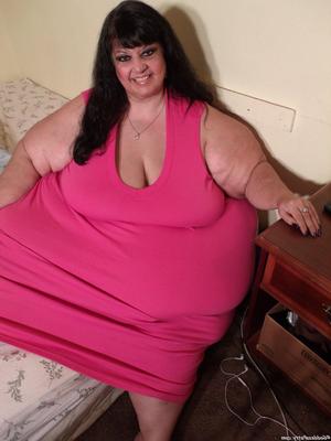 SSBBW DÉESSE PATTY ÉNORME LATINA