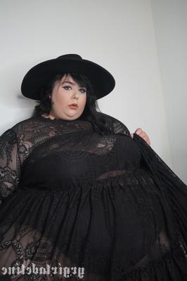 SSBBW ADELINE OBESA GÓTICA BELLEZA