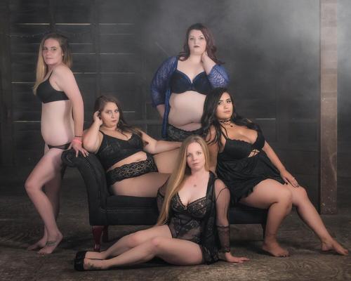 groups of bbw 